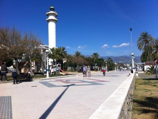 Apartamento Maranon Torre Del Mar Exterior photo