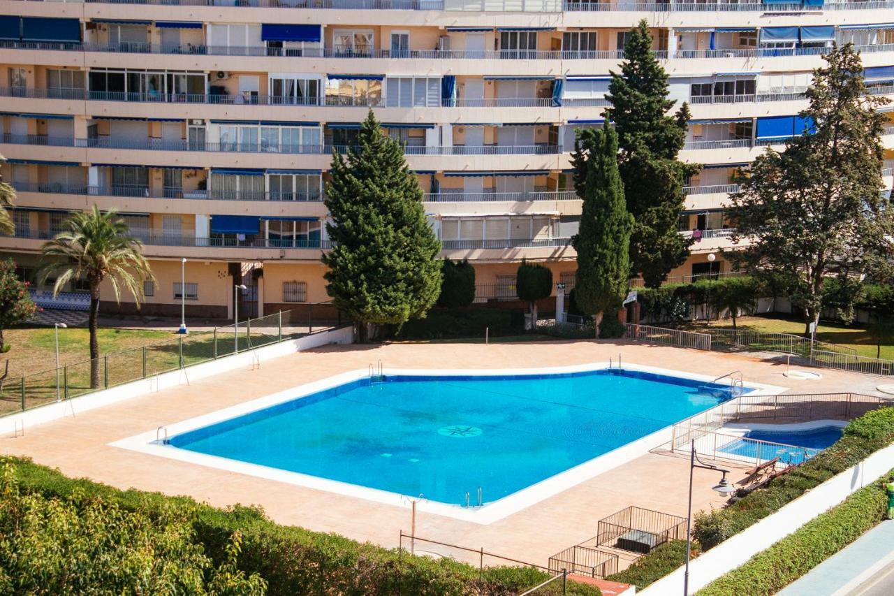 Apartamento Maranon Torre Del Mar Exterior photo